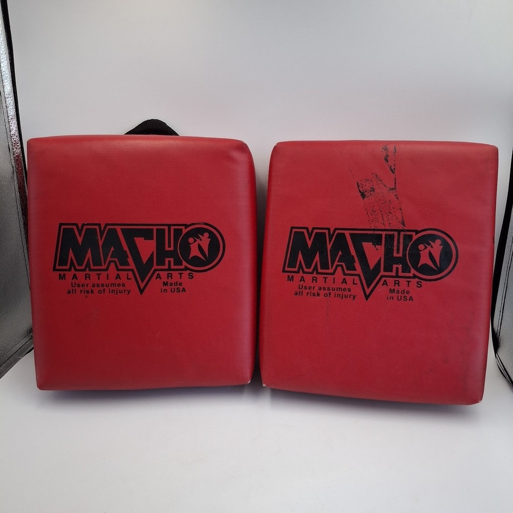Macho Martial Arts Kicking Shield Square Strike Target Pad Red Pair 10"x9"‎ USA